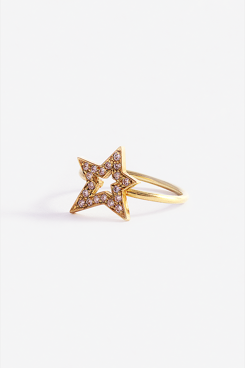 Queen Stella ring